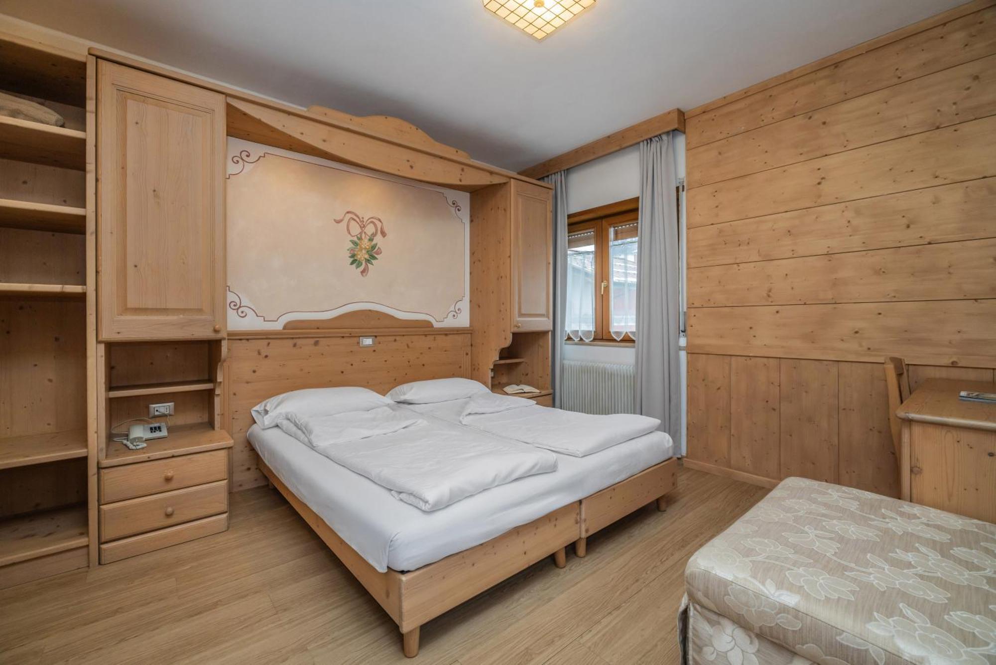 Hotel Franco Andalo Dış mekan fotoğraf